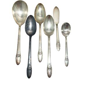 Rogers Bros IS 1937 FIRST LOVE Silverplate Serving Sugar Spoons Butter Knife